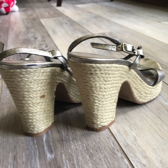 Metallic Moda platform sandals size 9.5 - Picture 4 of 5